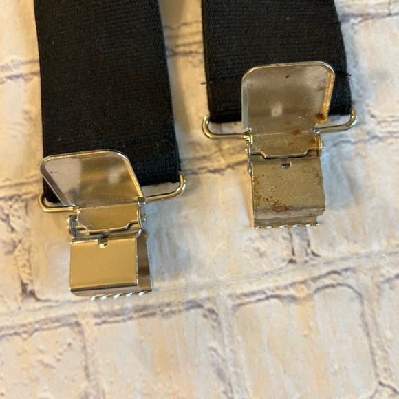 CARHARTT MENS BLACK WITH BROWN ACCENT WIDE SILVER TONE HARDWARE SUSPENDERS - Picture 3 of 6